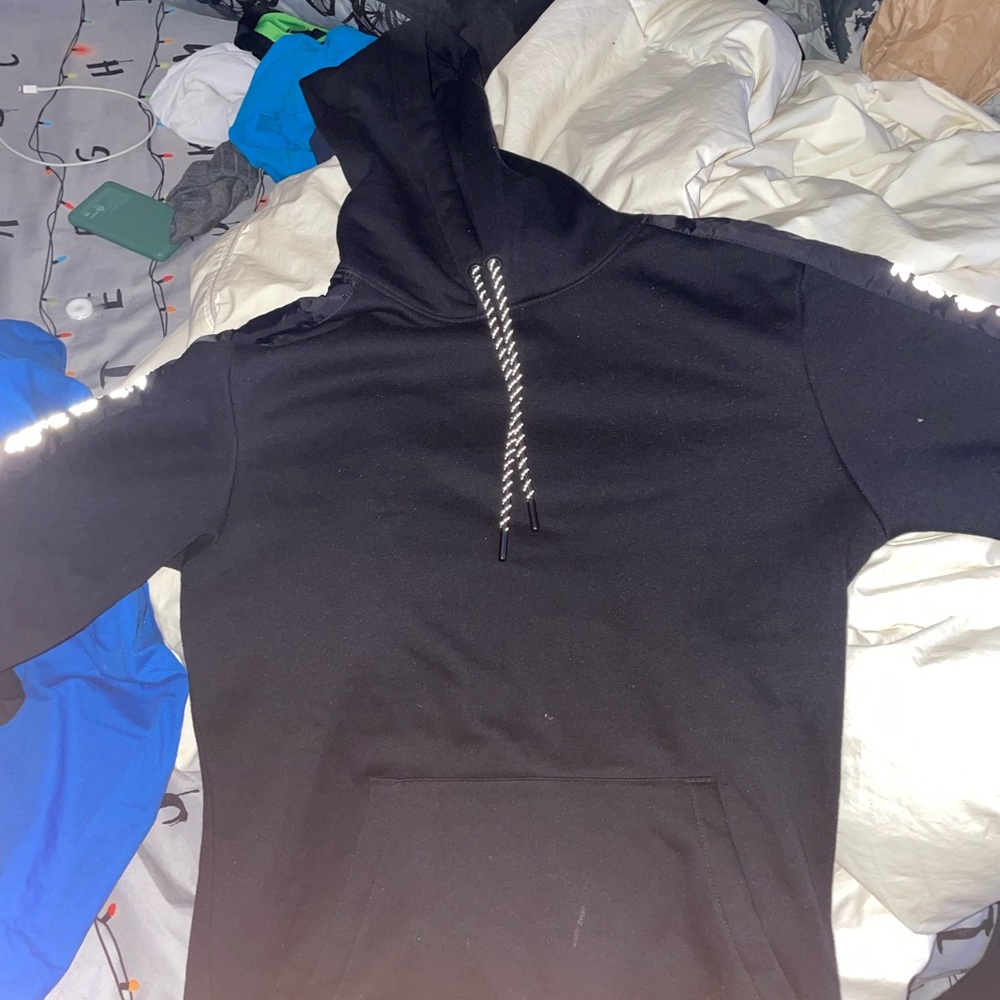 hnm reflective hoodie // xs